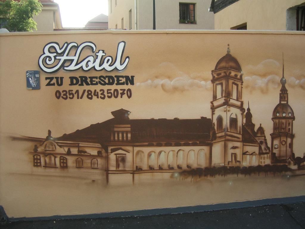 Hotel Pension Zu Dresden Altpieschen Екстер'єр фото